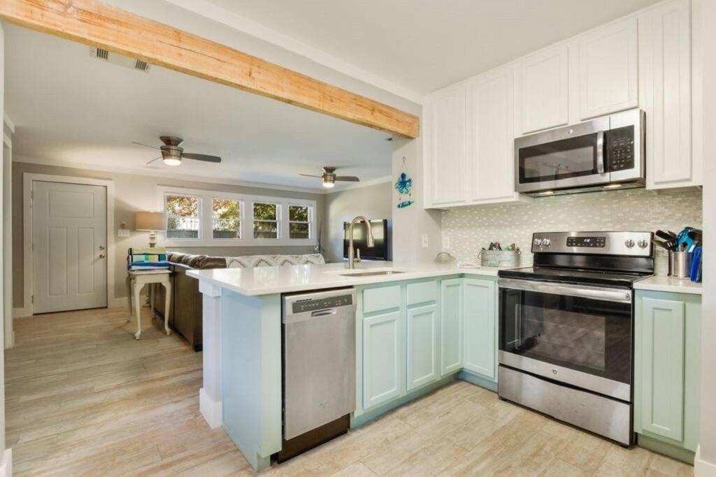Shady Oaks Beach House With Beautiful Ocean Views! Gulfport Exterior foto